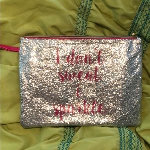 Women’s Cosmetic Bag / I don’t sweat I sparkle
